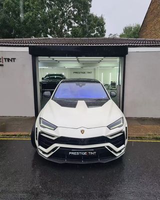 लैम्बोर्गिनी उरुस कार्बन फाइबर बॉडी किट URUS 1016 स्टाइल कार्बन फाइबर फ्रंट लिप डिफ्यूज़र स्पोइलर हुड व्हील आर्क