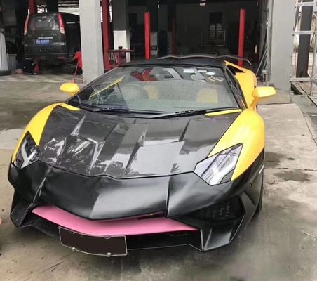 उच्च गुणवत्ता वाले कार्बन फाइबर कवर Aventador कार्बन फाइबर मशीन कवर LP700 LP720 इंजन हैच कवर