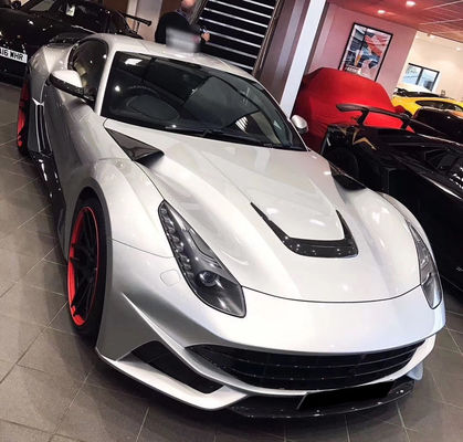 फ़ेरारी F12 के लिए उच्च गुणवत्ता कार्बन फाइबर कार्बन फाइबर कवर सजावट F12 कार्बन फाइबर इंजन डिब्बे Tuyere छोटा टुकड़ा