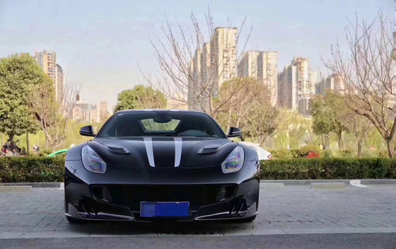 फेरारी F12 बॉडी किट के लिए नया उत्पाद F12 उन्नत TDF शैली फ्रंट और रियर बम्पर