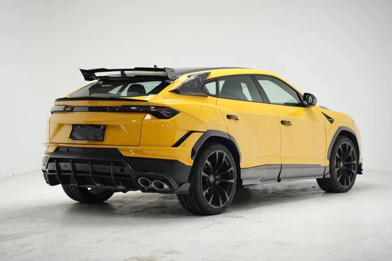 URUS लैम्बोर्गिनी बॉडी किट 2018-2019 कार्बन फाइबर फ्रंट लिप डिफ्यूज़र Urus वाइड बॉडी किट