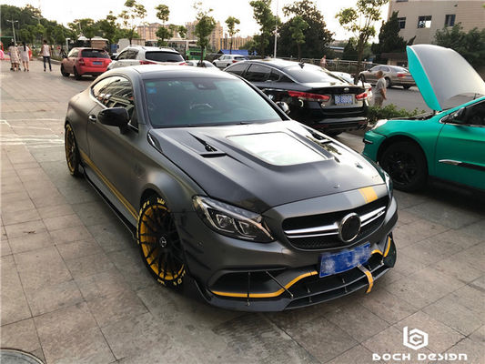 Benz C63 कूप के लिए कार्बन फाइबर कवर कार्बन फाइबर सामग्री C63 कार्बन फाइबर हुड हुड इंजन हुड
