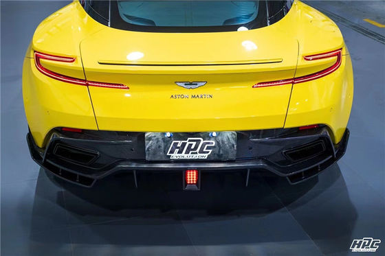 एस्टन मार्टिन DB11 कार्बन फाइबर बॉडी किट DB11 अपग्रेडेड पीके स्टाइल कार्बन फाइबर फ्रंट लिप डिफ्यूज़र स्पोइलर हुड के लिए