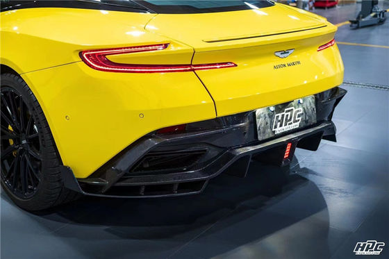 एस्टन मार्टिन DB11 कार्बन फाइबर बॉडी किट DB11 अपग्रेडेड पीके स्टाइल कार्बन फाइबर फ्रंट लिप डिफ्यूज़र स्पोइलर हुड के लिए